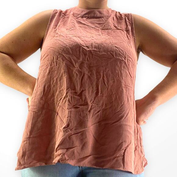 SAGE THE LABEL Pink Keyhole Back Tank Top - Picture 1 of 6
